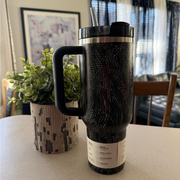 NWT Stanley 40oz Calia Black Quencher H2.0 Tumbler - Picture 3 of 9